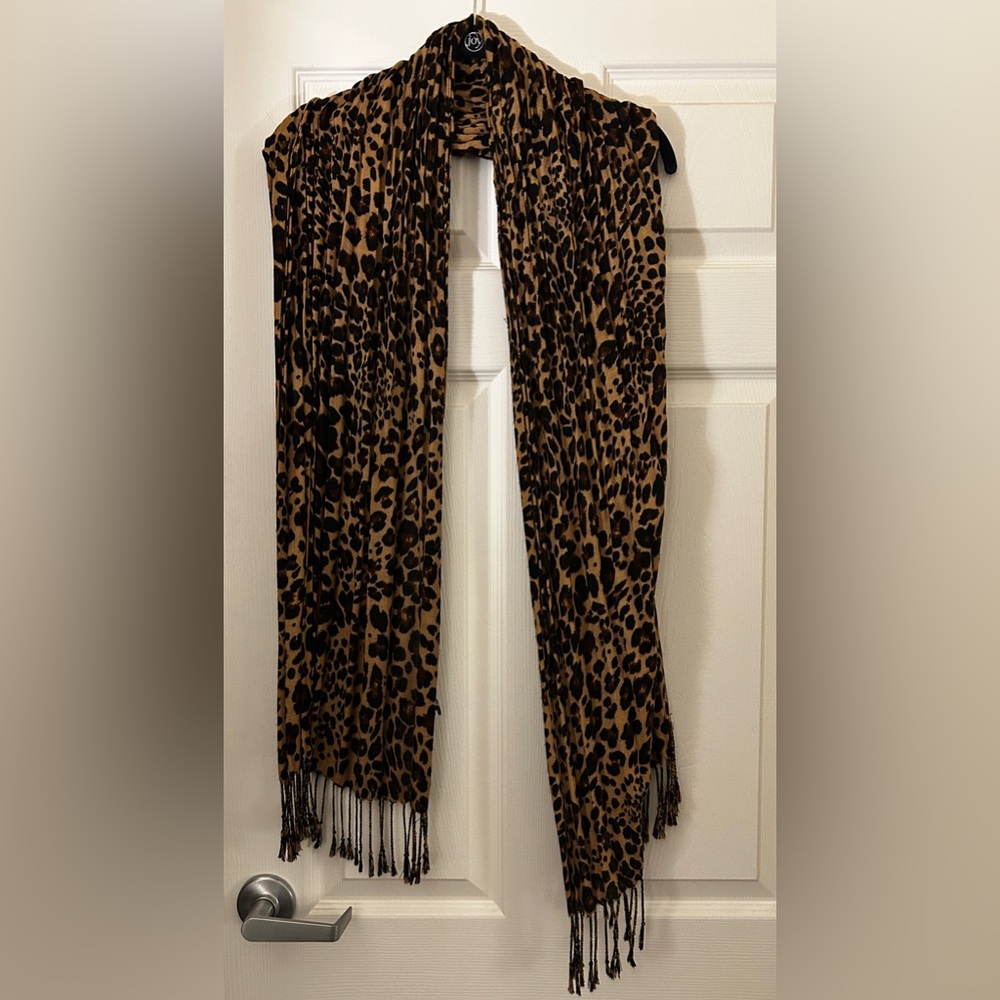 Leopard Print Fringe Scarf